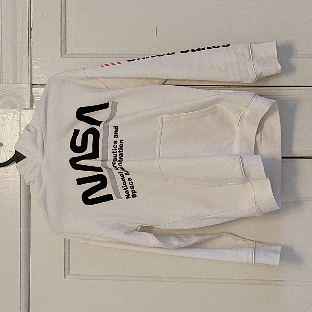 EUC boys 12-14Y (16/18) white NASA hoodie
